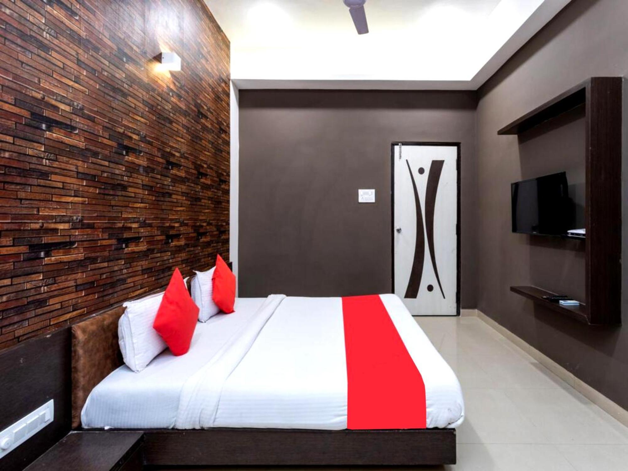 Luxury Star Airport Bhubaneswar